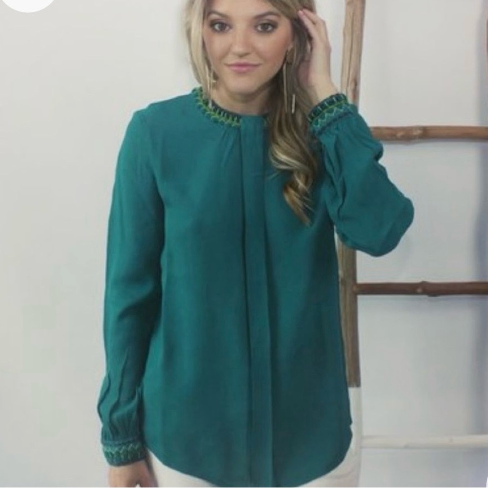 NWT Anthropologie Daria Green Embroidered Bl^nk Blouse size M reg $129